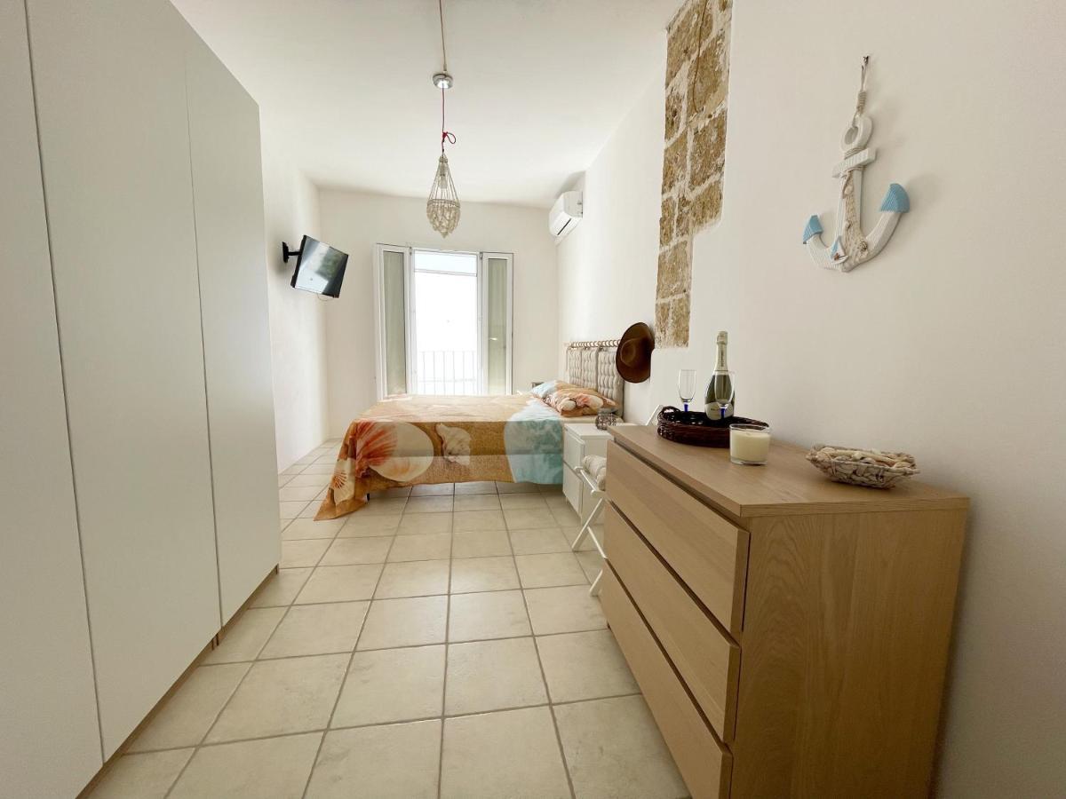 Mediterraneo House- Casa Nel Centro Storico Matino Eksteriør billede