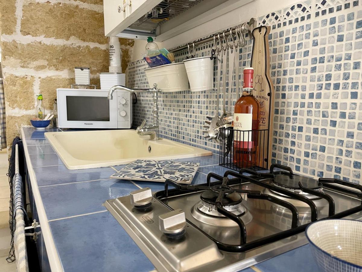 Mediterraneo House- Casa Nel Centro Storico Matino Eksteriør billede